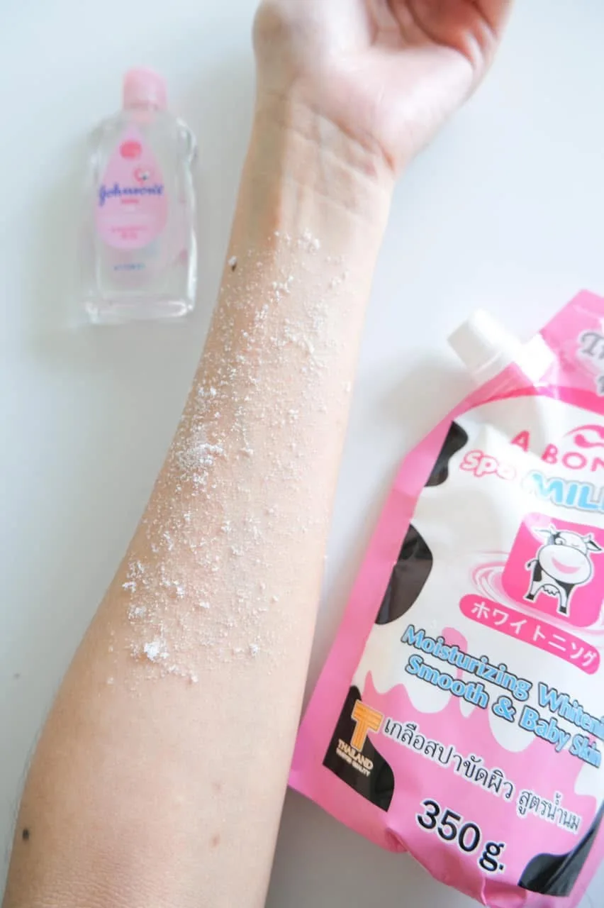 A Bonne Spa Milk Bath Salt 350g, Delikatne złuszczanie i oczyszczanie, Nawilżająca formuła mleczna, Tajlandia