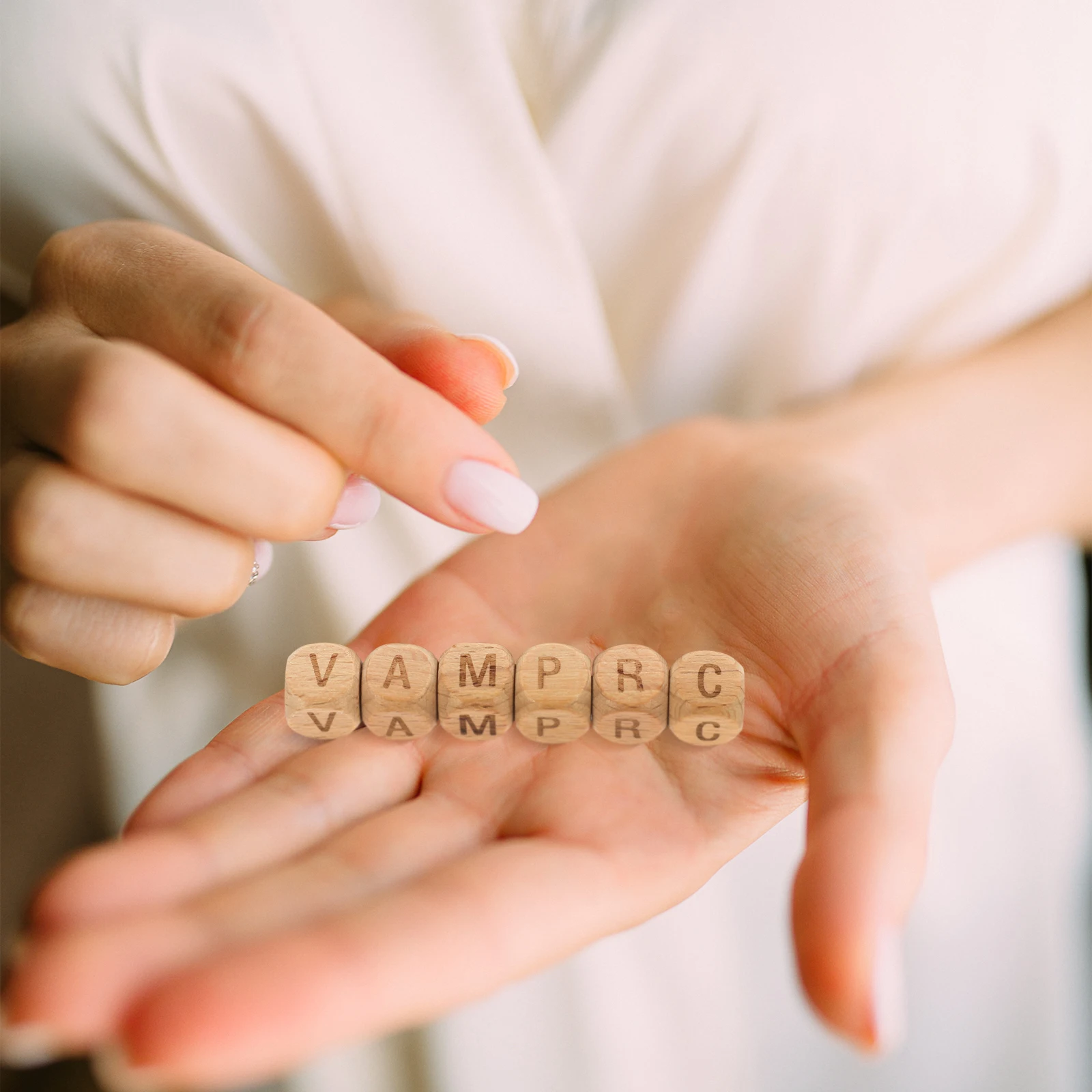 

104Pcs Wood Alphabets Beads Loose Jewelry Making Letters Necklace Bracelet DIY Craft Charms Wooden Letter Beads