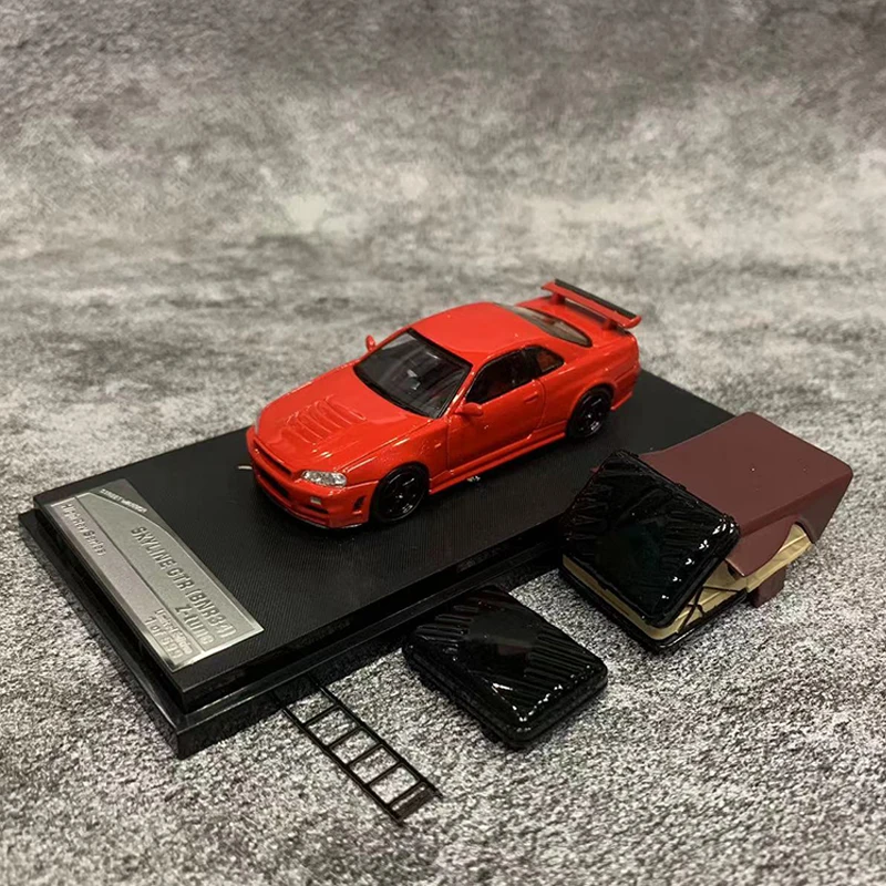 Street Weapon 1:64 Model Car Skyline GT-R(R34) Camper Version Alloy Vehicle - Red