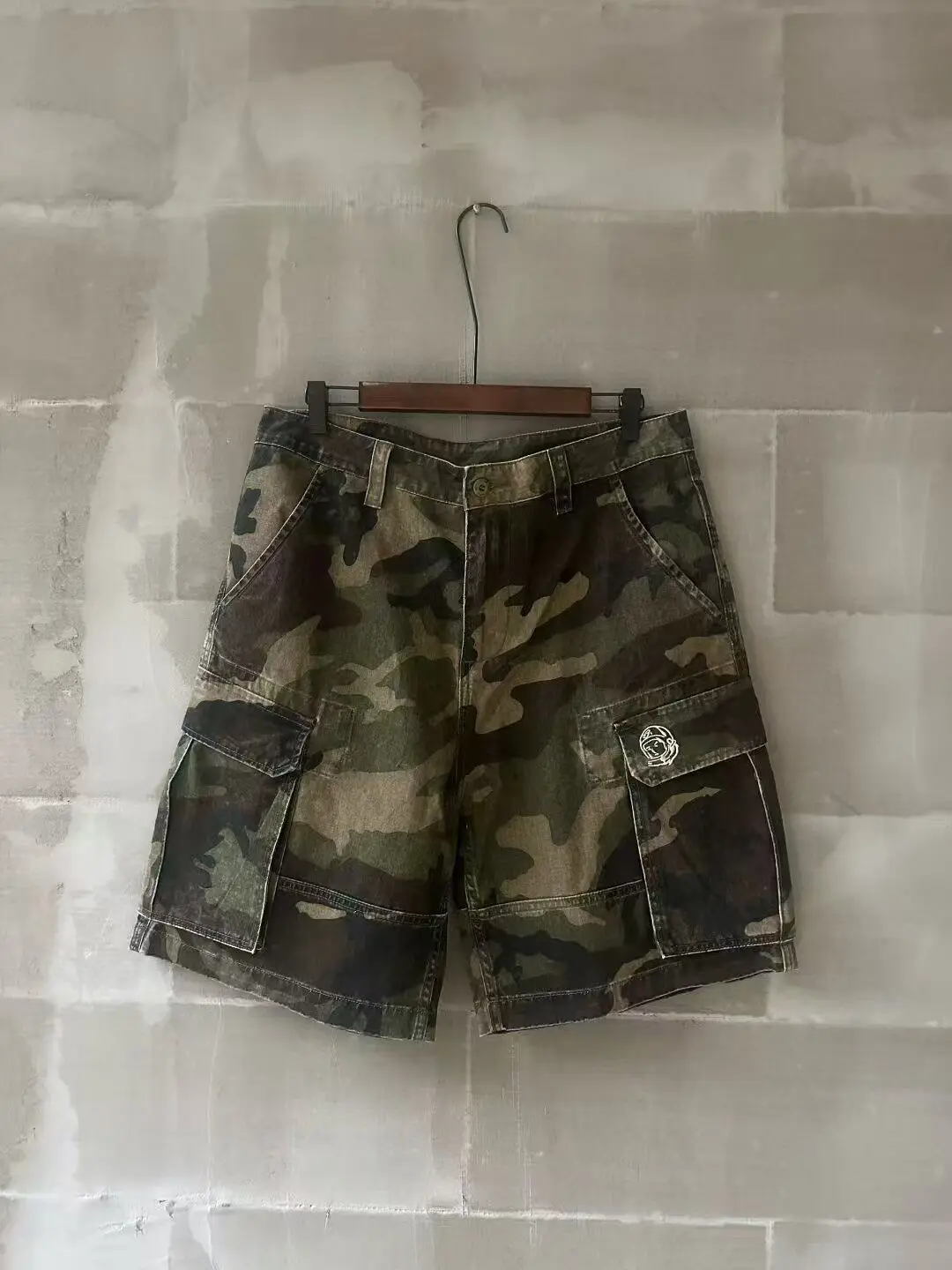 

ICE CREAM camouflage five-point pants washed street trend loose version shorts