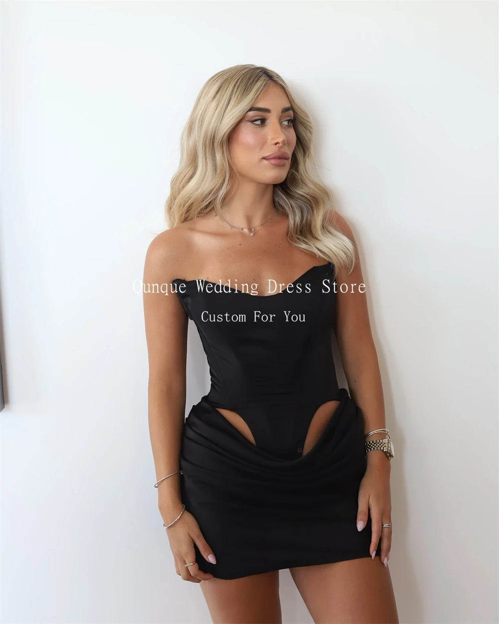 Qunque Black A-line Evening Dresses Above Knee Mini Pleats Strapless Party Dress Hollow Prom Gowns Vestidos De Gala Customized image 3
