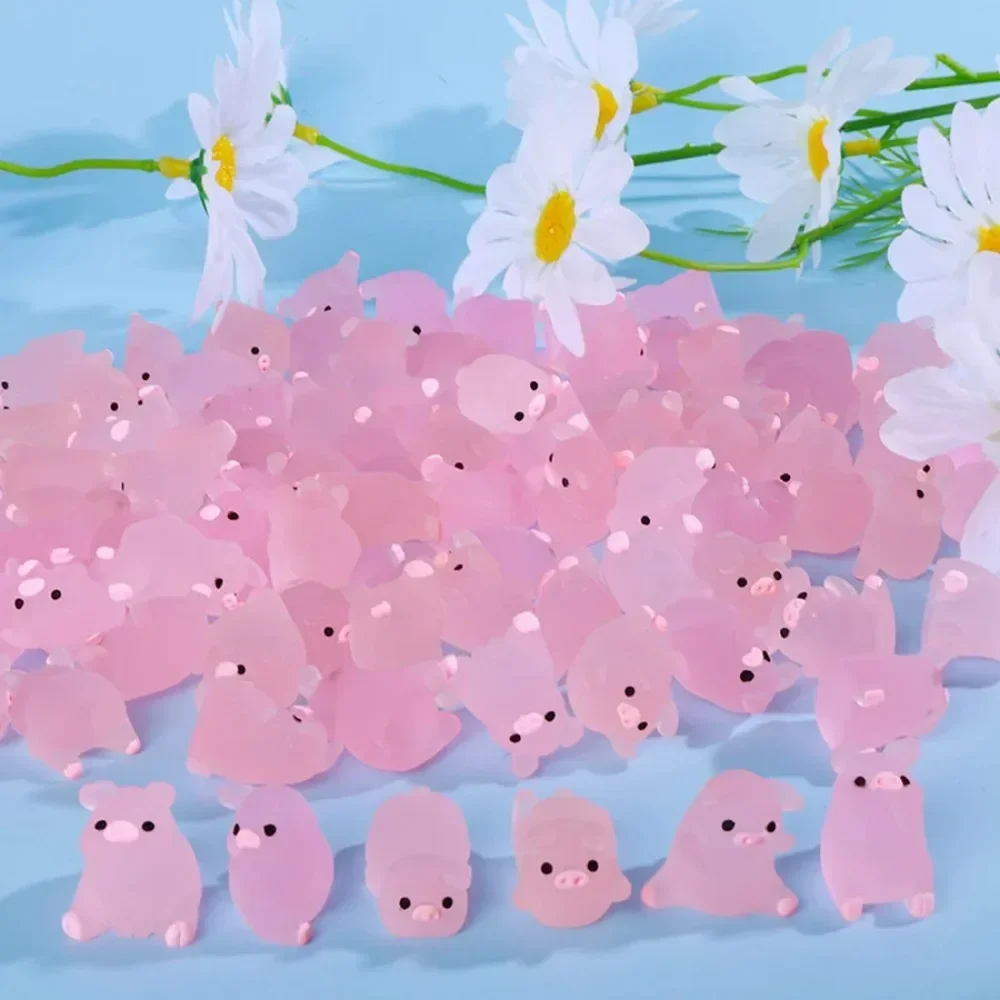 Juego de adornos de cerdito que brillan en la oscuridad de resina de 6cps, llavero DIY, microapagado de manos, decoración de coche de escritorio, muñeca para niños
