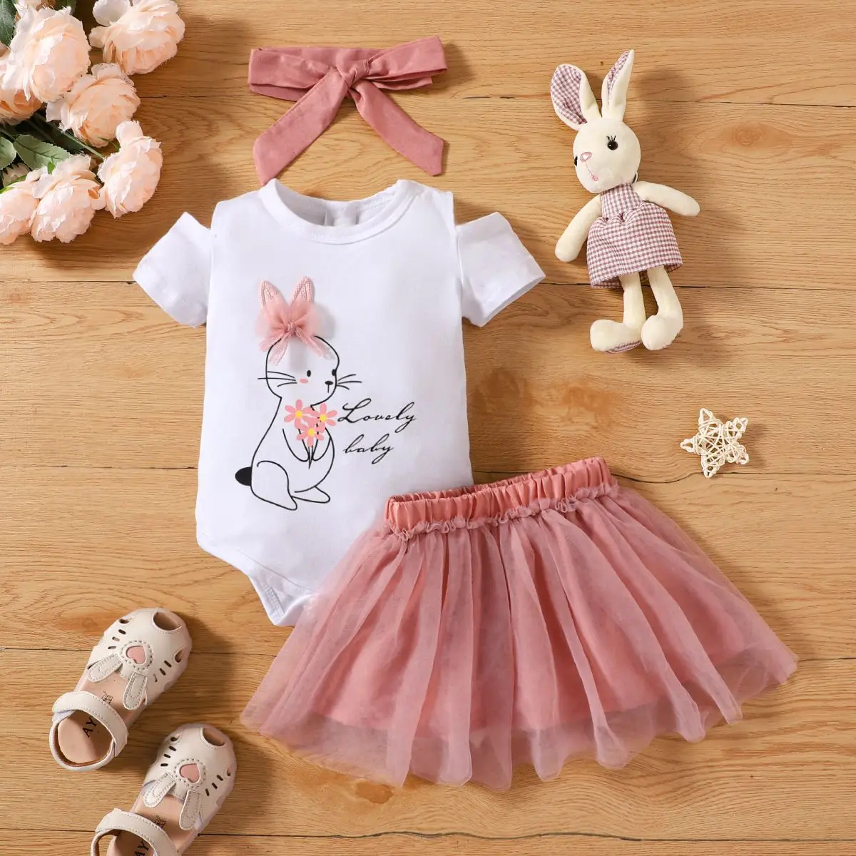 Newborn baby girl, summer bunny print short sleeved bunny wrap, buttocks, skirts, headscarves