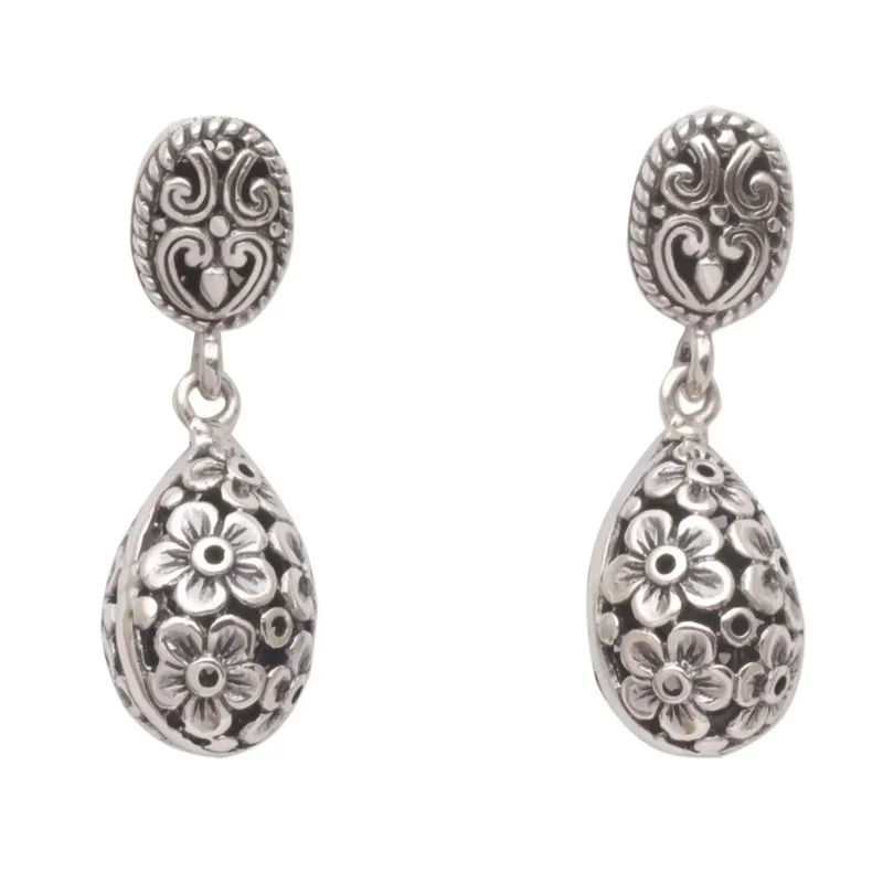 Retro Silver Color Bohemian Earrings Drop-shaped Carved Flowers Dangle Earrings Women Party Wear Jewelry Every Day
