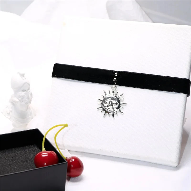 CyMovie Leon Cosplay Necklace Professional Lolita Mathilda Sun Pendant Necklace Unisex Choker Black Jewelry Accessories