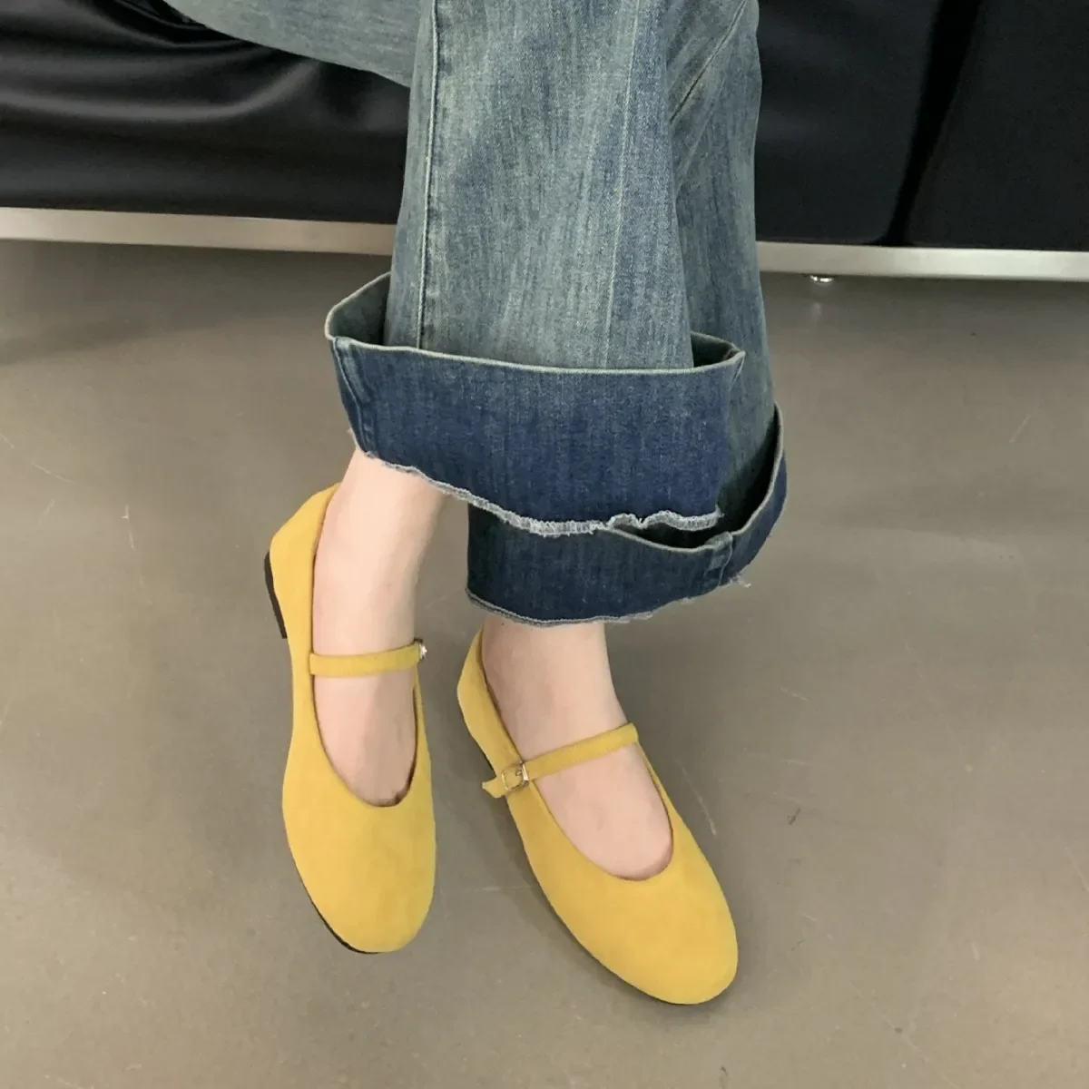 Zapatos planos de marca para mujer, zapatos Mary Jane elegantes de malla a la moda para mujer, bailarinas de suela blanda para vestido al aire libre 2025