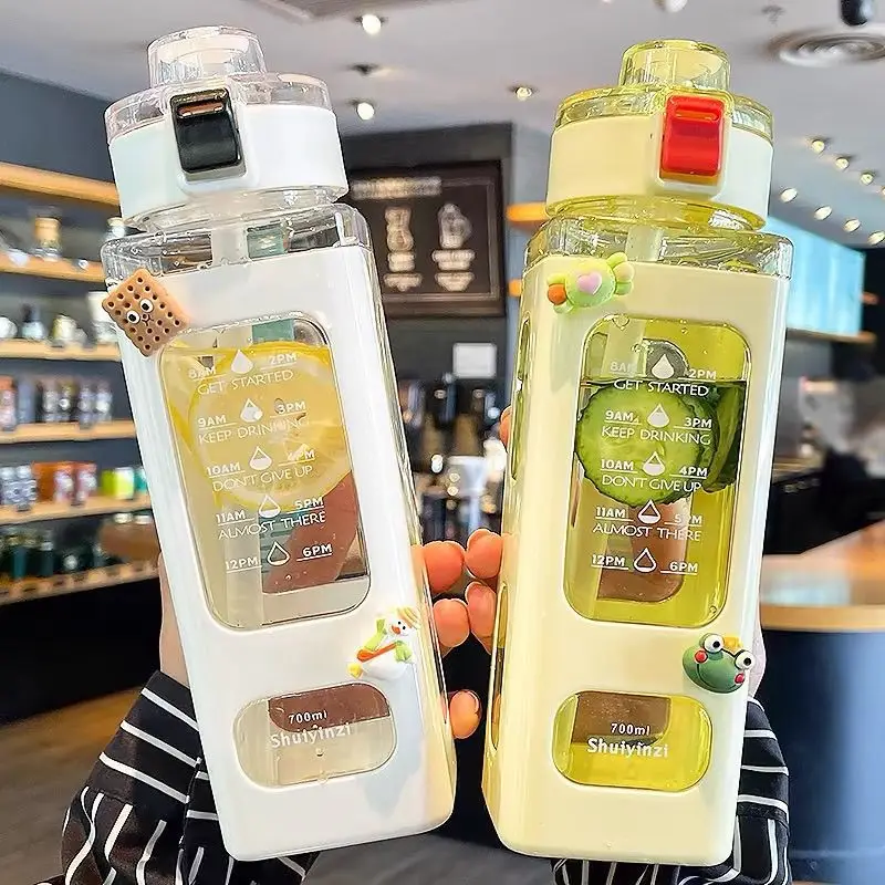 

700/900ML Leakproof Plastic Sport Bottle Reminder Times Portable Sippy Cup for Outdoor Sports BAP Free Leak-proof Fitness Jug