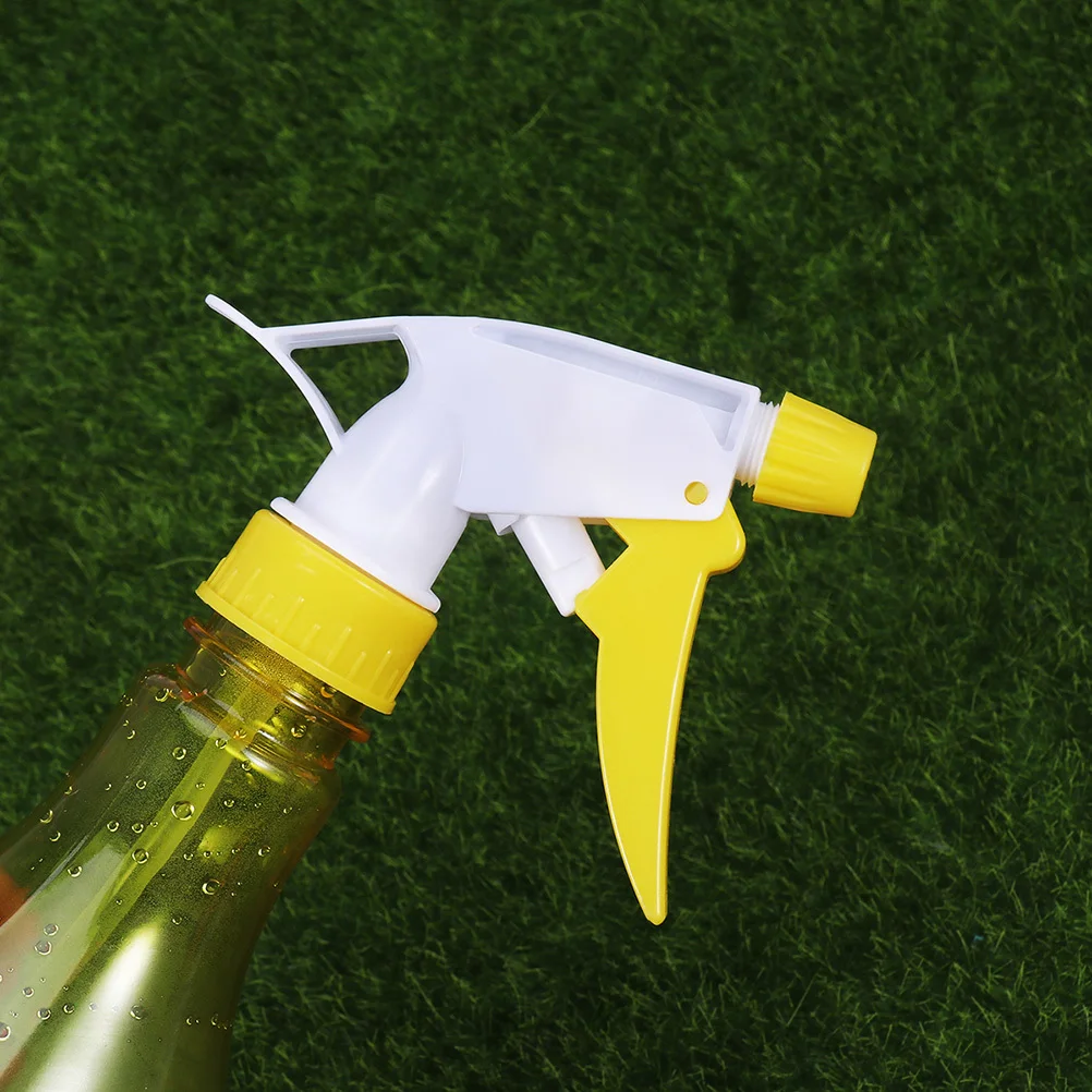 

2Pcs Clear Plastic Watering Kettle Refillable Trigger Sprayer Lightweight Hand Pressure Watering Tool for Flowers Plants 250Ml