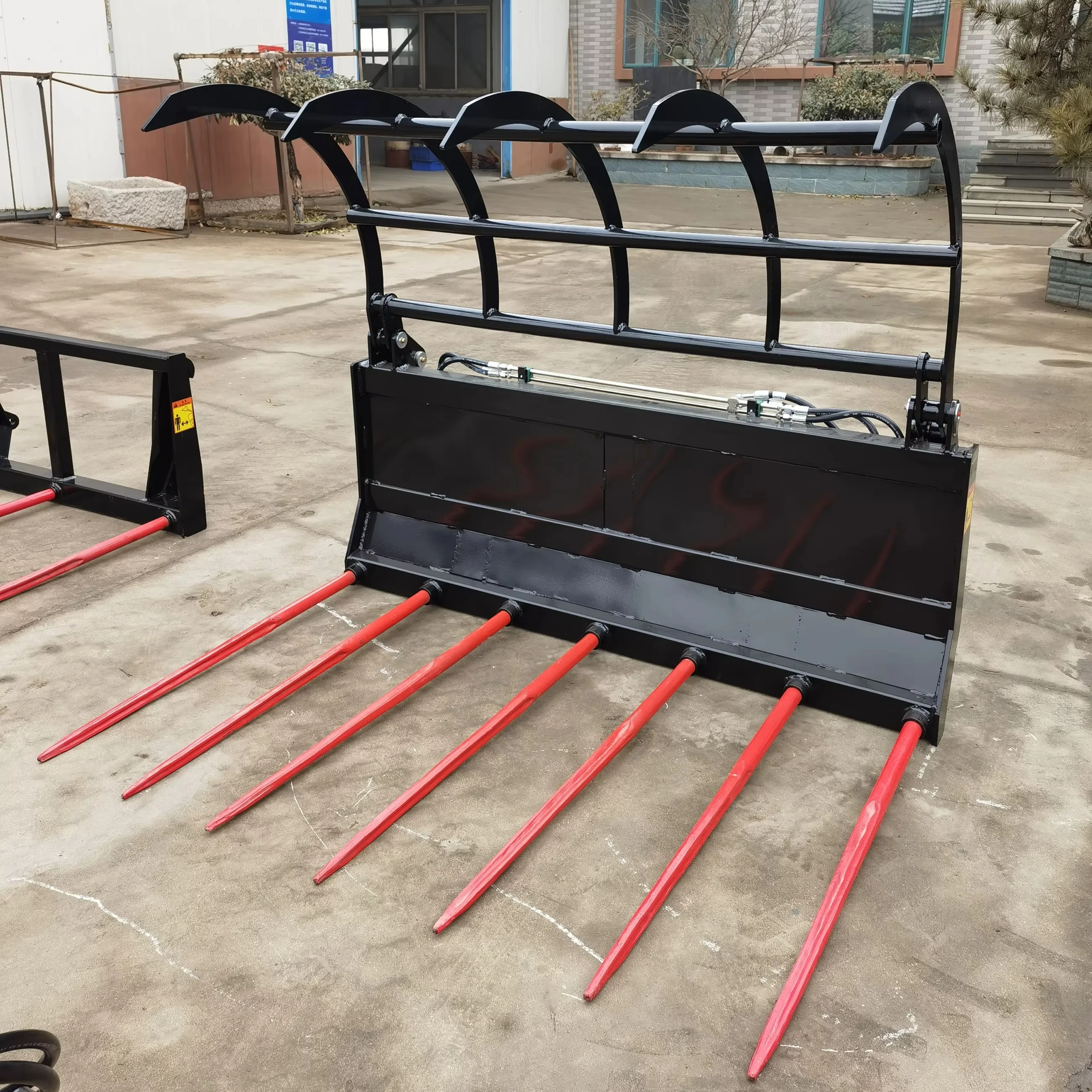 

Farm Tractor Front End Loader Equipment Silage Grab