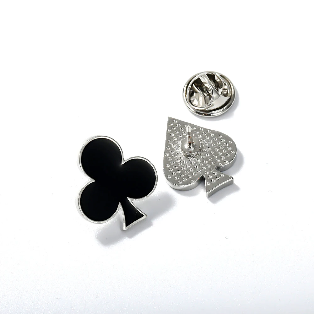 Creative Poker Icon Brooch Fashion Small Badge Spades  Buckle Pin Collar Ornament Europe America Playing Cards Breastpin