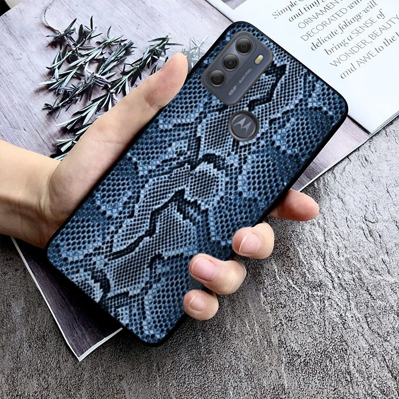 Crocodile Snake Ski…