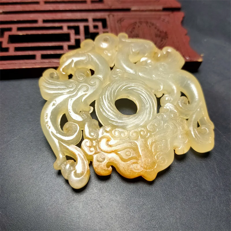 

Antique Miscellaneous House Old Crafts Xiuyan Jade Carved Double Dragon Auspicious Beast Jade High Ancient Jade Ornaments Pendan