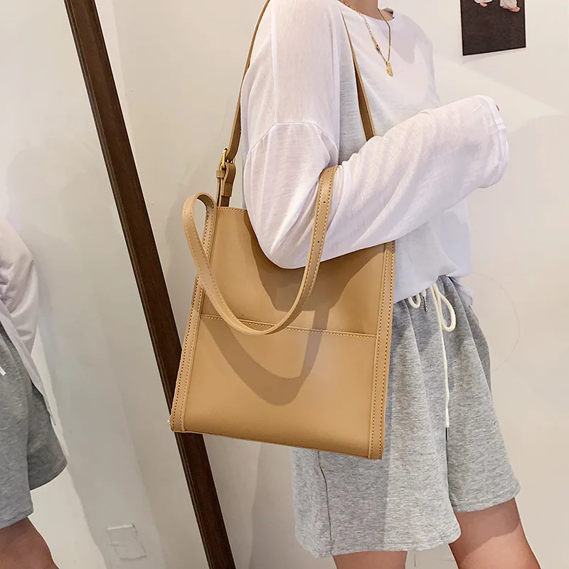 2023 Fashion Large Capacity Simple Tote bags for women