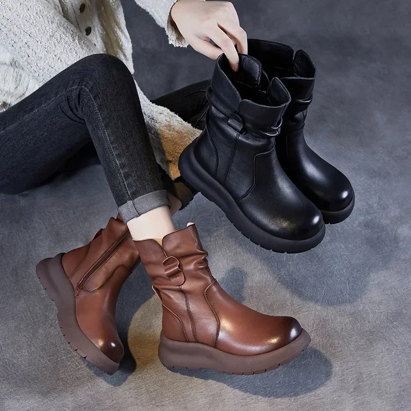 Top-Qualität 5 cm Damen-Stiefel mit mittlerer Wade, echtes Leder, plissiert, seitlicher Reißverschluss, Retro-Plateau-Keile, 2022, warme Winterstiefel, große Größe 43