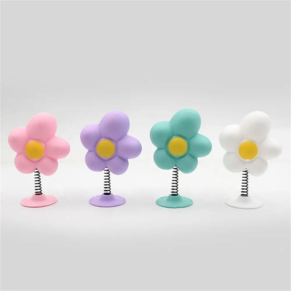 Cute Shaking Small Flower Helmet Decoration for Women Driving Styling Helmet Accessories Sun Flower Motorcycle Bike Helmets