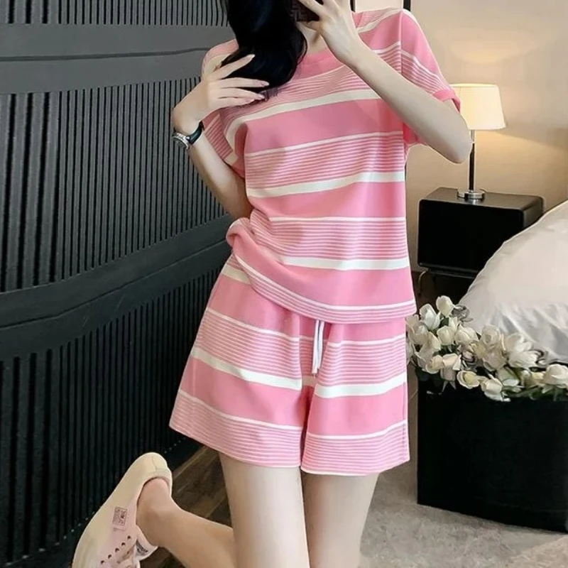 

Короткие комплекты для женщин, футболка из 2 предметов, розовые полоски, женские шорты, новые координарованные пошивные новинки, классический повседневный корейский стиль