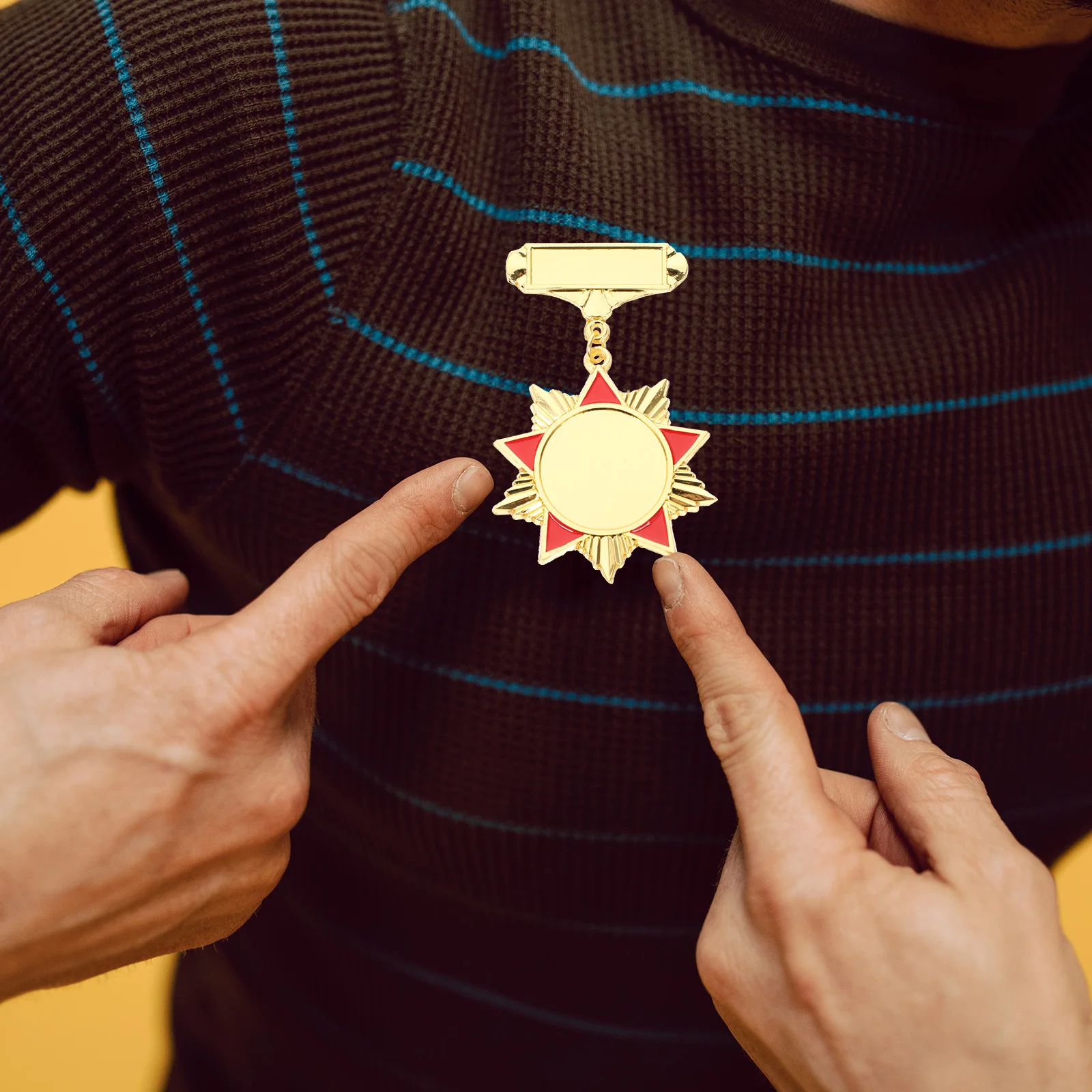 

1pc Commemorative Metal Medals Kids Award Badge Party Toys Army Soldier Remembrance Day Novelty Accessories Zinc Alloy Ribbon