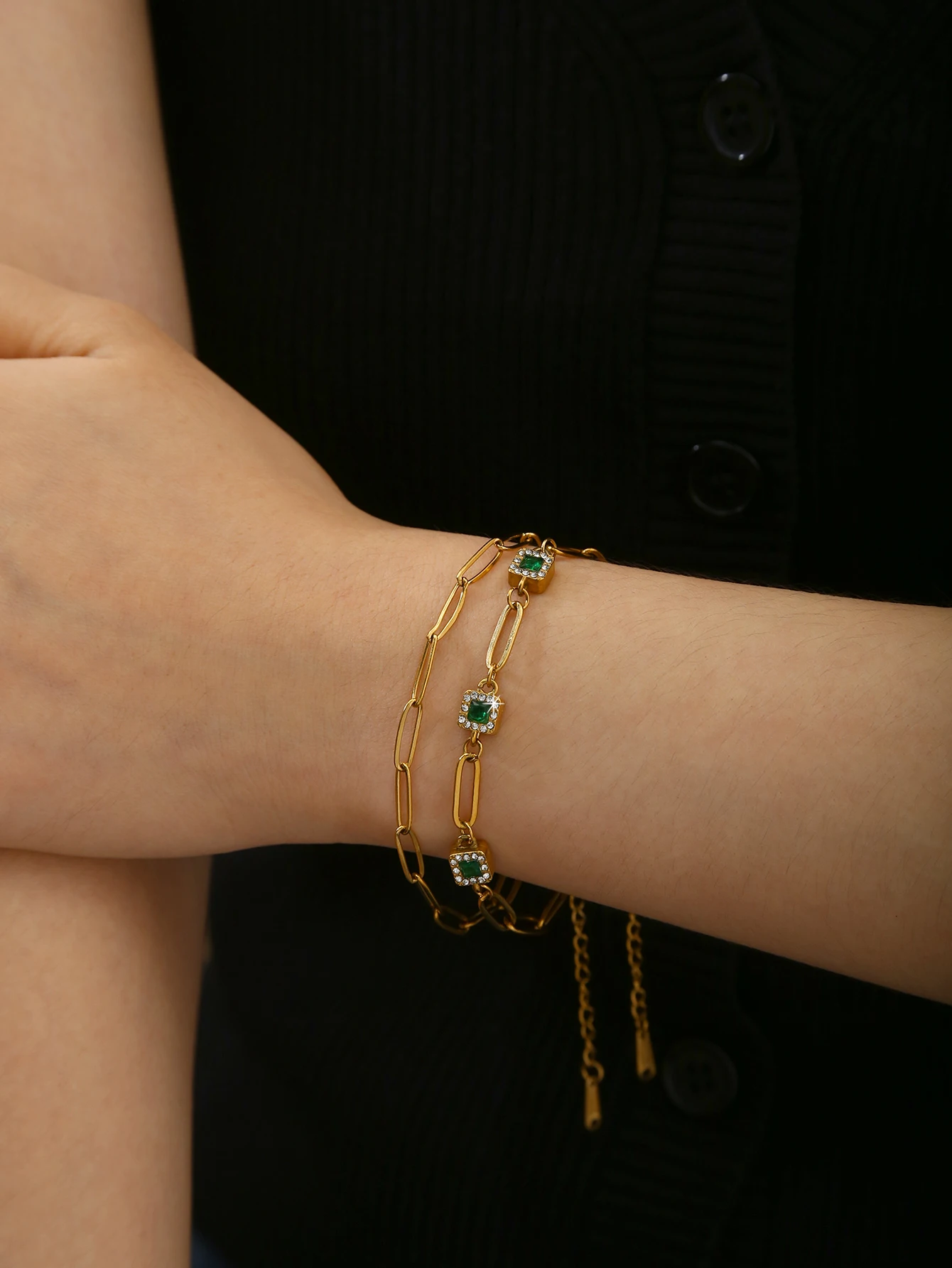 1 Retro Minimalist Versatile Women'S Stainless Steel Plain Chain Bracelet With Sugar Cube Charms, Stackable For Layered Wear