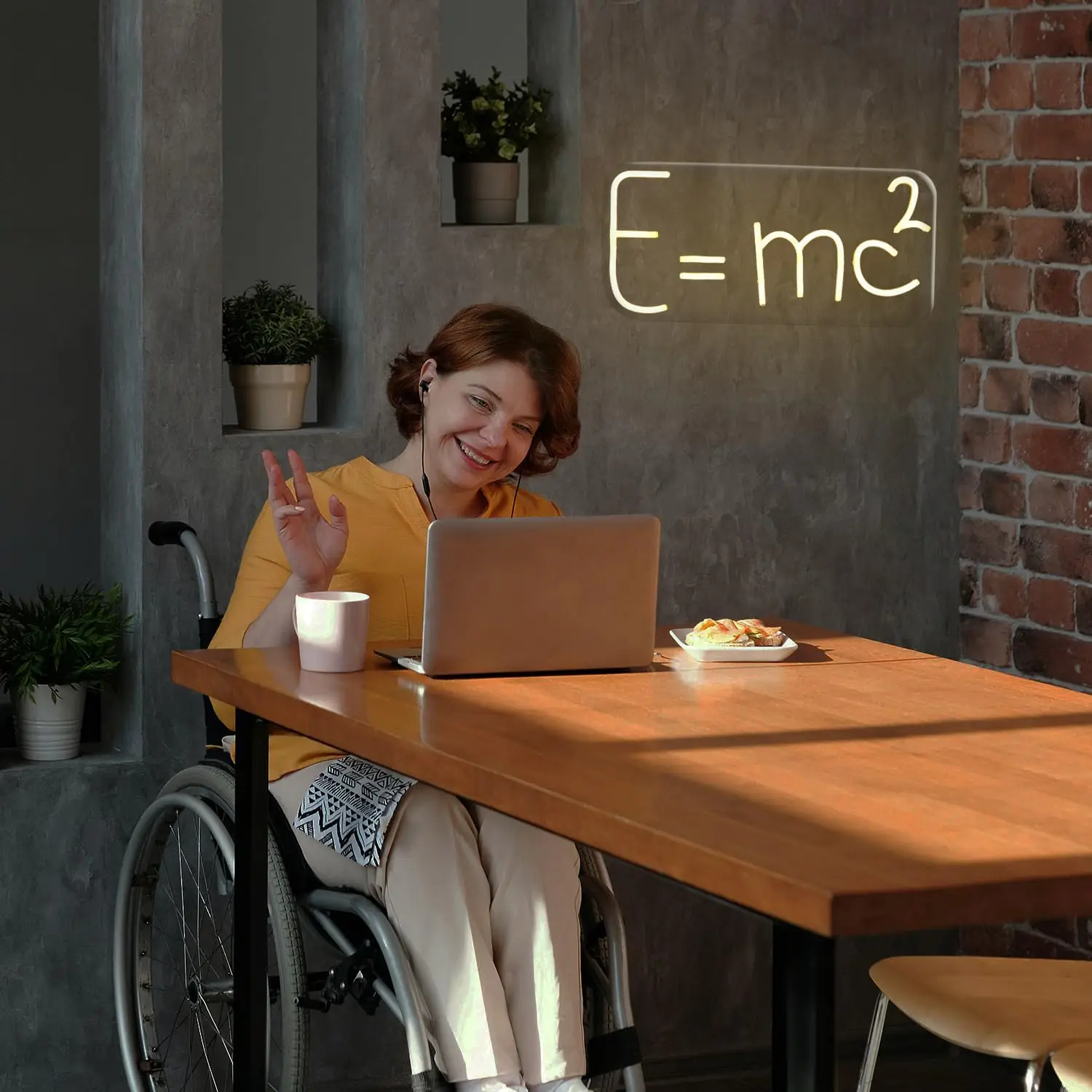 E = mc² Neon Signs LED Neon Light, Dimmable Lamp, Inspirational Gift Conface for Shop, Coffee PRStudy Room Wall Decor