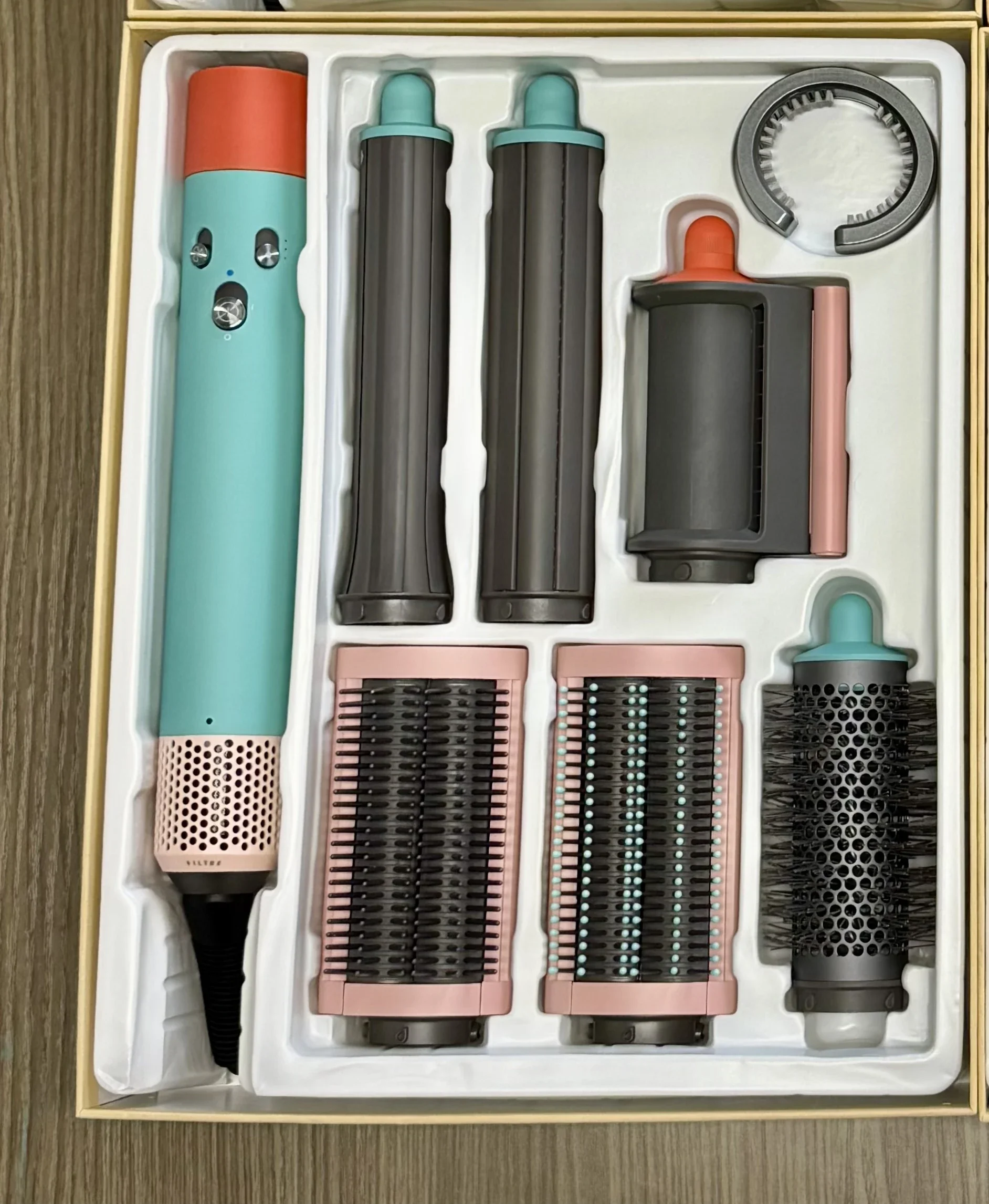 

Многофункциональный утюг «четыре в одном» для укладки волос, фен с отрицательными ионами, щипцы для завивки волос без повреждений от инструментов для салона Huaqiang North