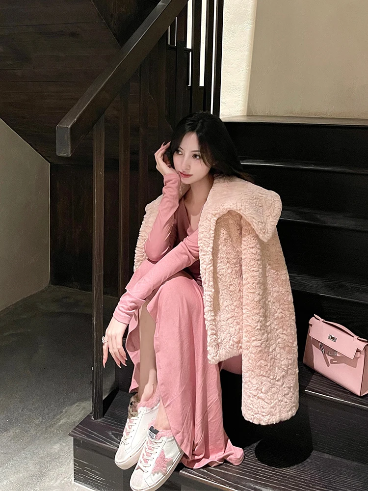 เสื้อโค้ทหนังลายกระต่ายสีชมพู ปกใหญ่ สำหรับผู้หญิง เสื้อคลุมฤดูหนาว แฟชั่น ทันสมัย ใช้งานได้หลากหลาย  สำหรับสุภาพสตรี