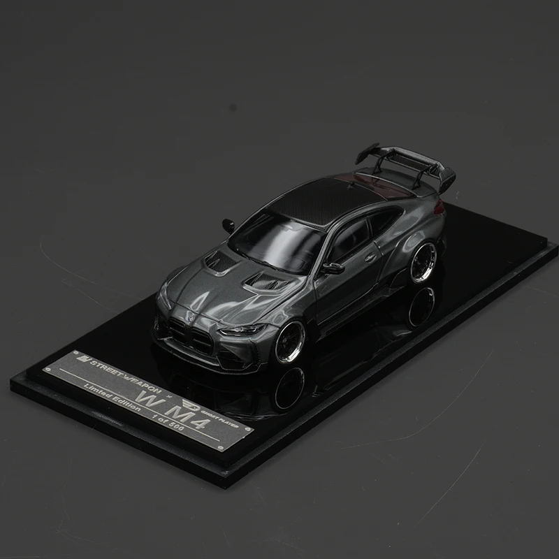 2025 nuevo G82 M4 1:64 competición plateado púrpura carbono patrón capó del motor Diecast Diorama colección de modelos de coche