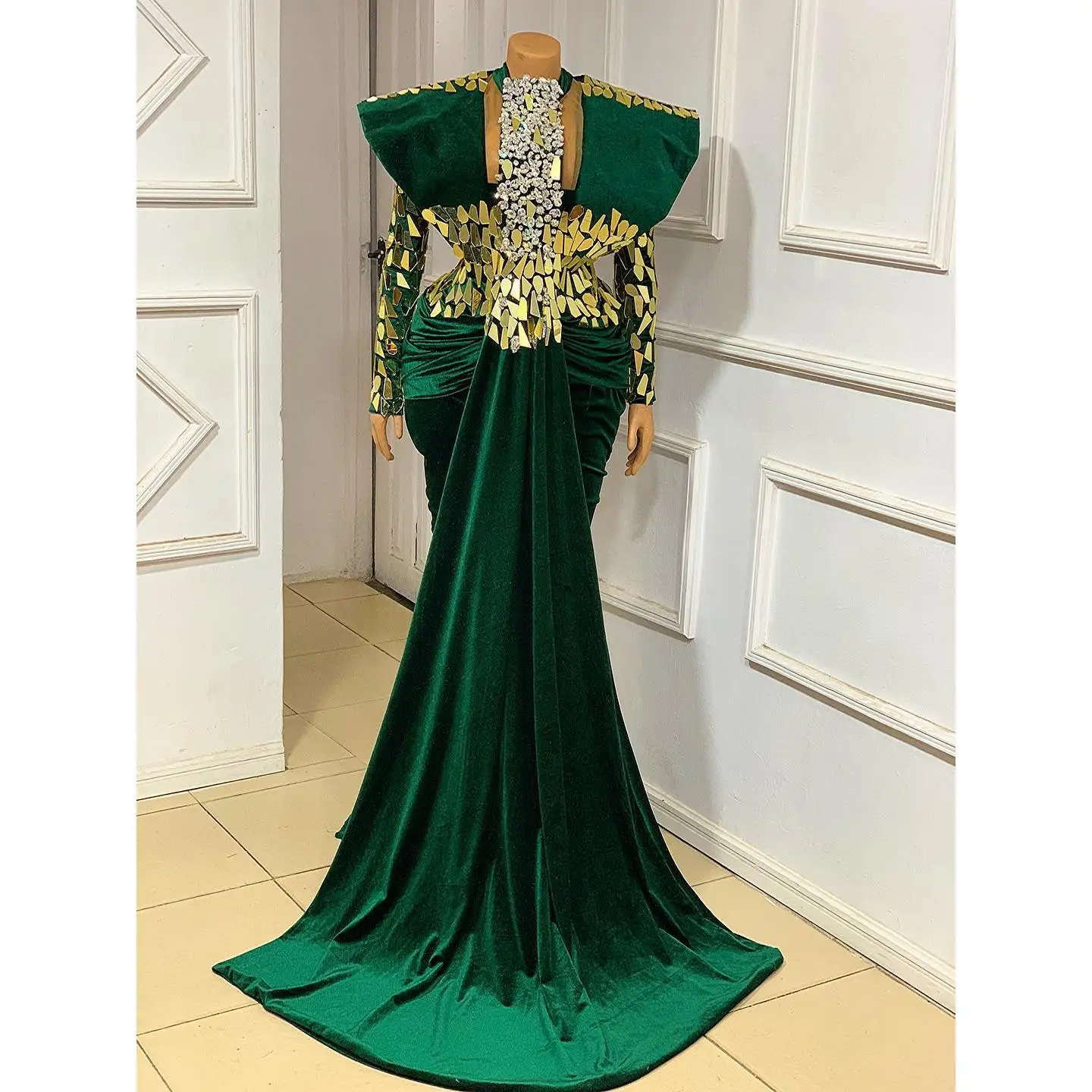 Emerald Green Mermai Prom Dresses High Neck Long Sleeve Velvet Mirror Crystal African Aso Ebi Evening Gown Vestidos de gala