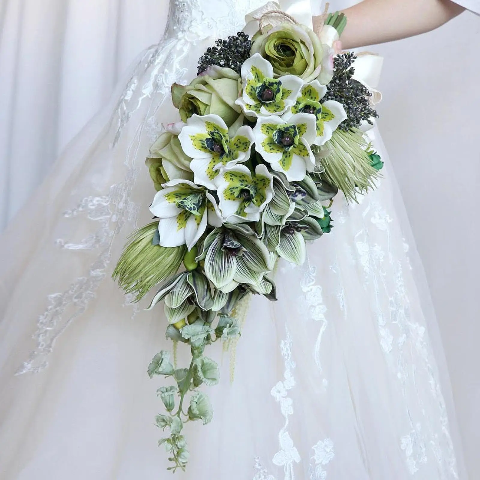 

Cascading Bridal Bouquet, Tossing Bouquet Elegant Teardrop Bridesmaid Fake