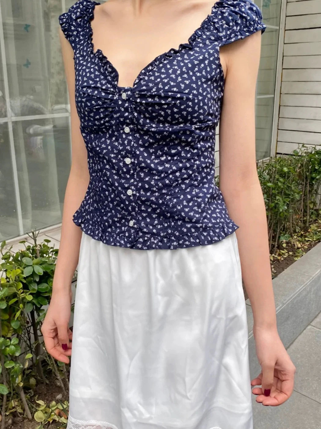 

Ruffles Floral V Neck Sexy Blouse Women Summer Y2K Clothes 2025 Puff Short Sleeve Elegant Blouses Shirts Girls Crop Tops T-Shirt