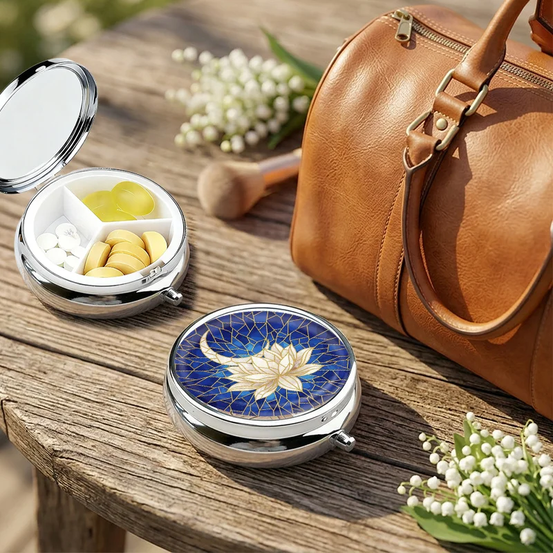 Portable Metal Pill Box with 3 Compartments, Painted Glass, Lotus and Crescent Pattern, Small Travel Pill Organizer, Mini Vitamin Box, Pill Case Suitable for Handbags, Blue and Gold Mosaic, Creative Gift, Unisex