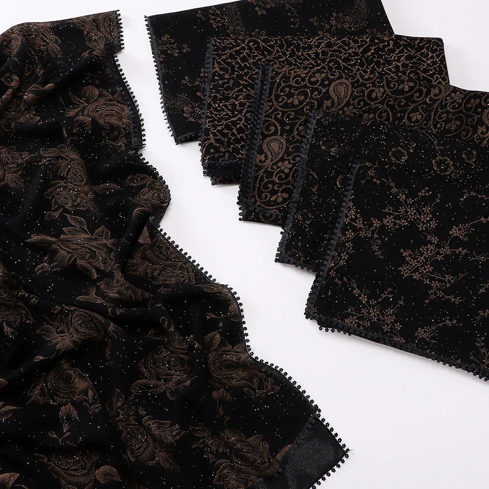 Vintage Glitzer-Hijab für Frauen, schwarz-brauner Schal mit Blumenmuster und Quastenrand, muslimisches Kopftuch, islamischer Schal. – Detail 8