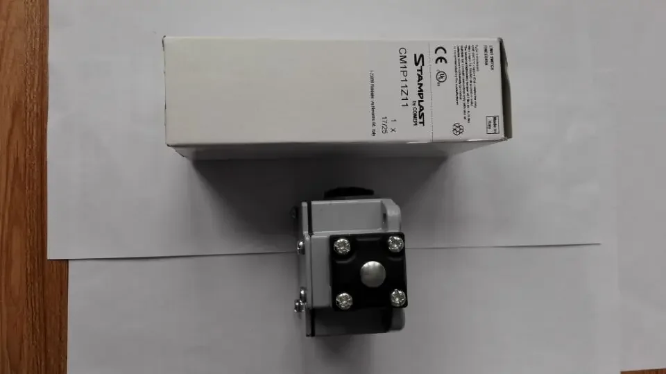 New original Comepi CM1P11ZII Limited Switch