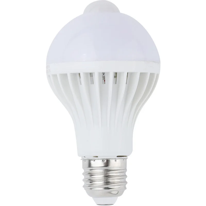 Smart Voice Control Lâmpada LED, Luz do corredor, Sensor de radar, Sensor do corpo humano, Lâmpada de parafuso