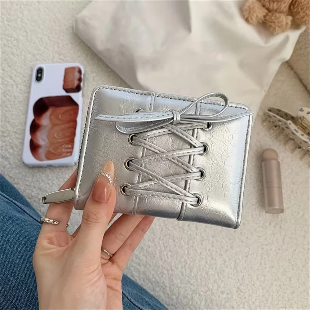

Модный корейский серебряный кошелек-кардхолдер с бантом, простой ретро-кошелек для девушек, короткий кошелек на молнии, женская сумка для хранения, подарки