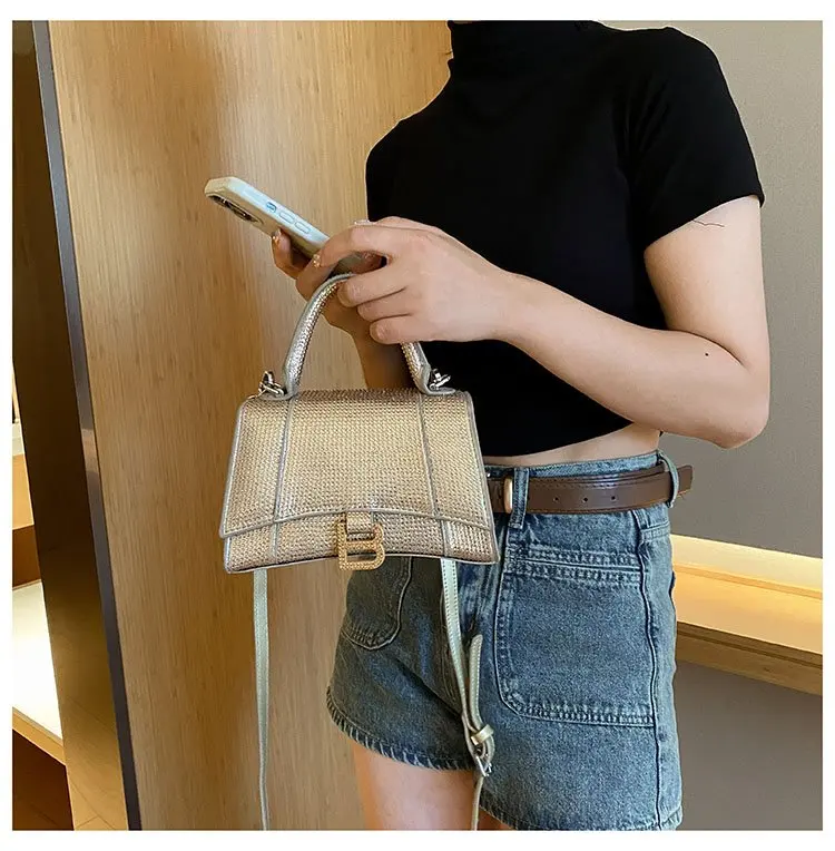 

Весенне-летняя мини-квадратная сумка для женщин - модная сумка через плечо, милый кошелек для повседневного наряда, эстетика чистого девушки