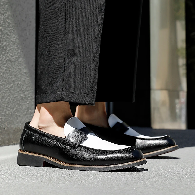 

New Style Men's Wedding Shoes Handmade Black and White Loafers Genuine Leather Slip-on Men's Casual Wedding Banquet Shoes