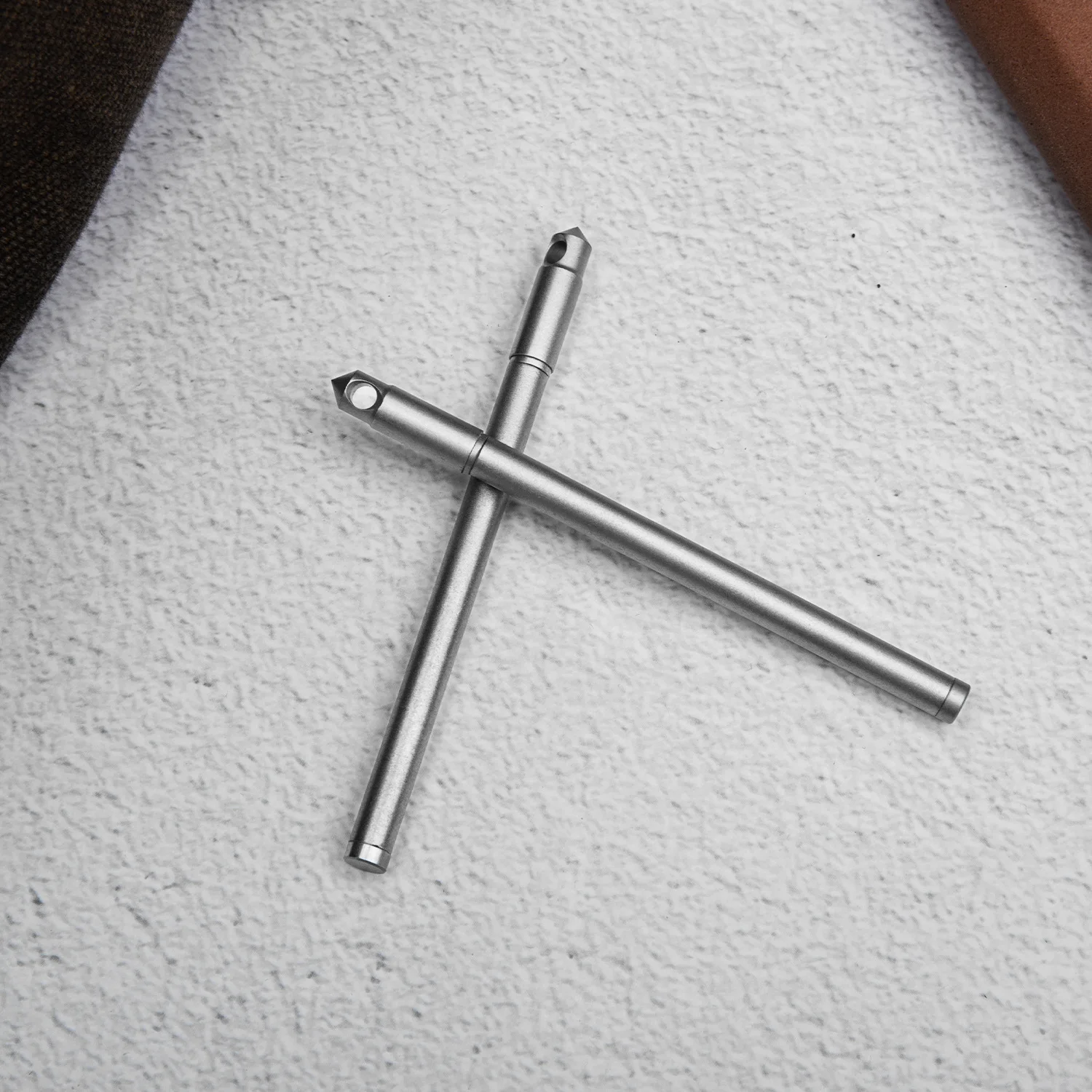 

Super polished fine TC4 Ti titanium 3 inch short pocket tactical ballpoint pen self defence survival breaker EDC keychain