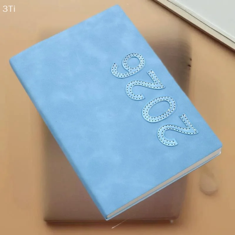 สมุดบันทึกไดอารี่ภาษาอังกฤษแบบพกพา A5 ปี 2026 ปกหนังเทียมลายพื้นผิว สำหรับบันทึกประจำวัน รายการสิ่งที่ต้องทำ และแคตตาล็อก (1 เล่ม)