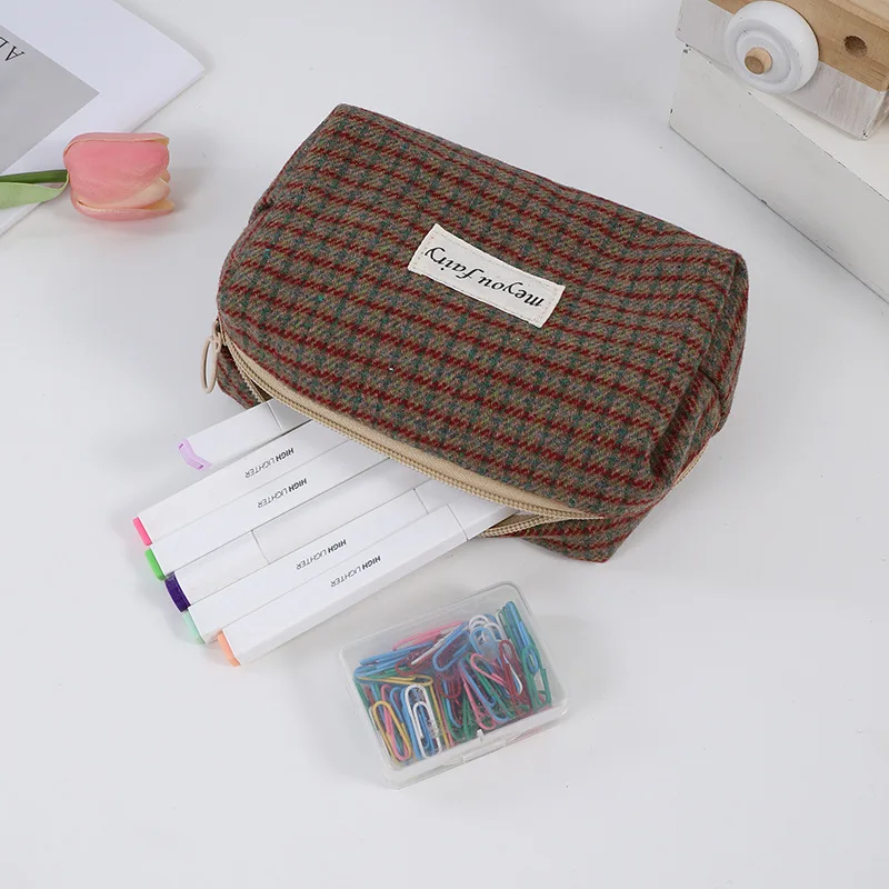 2025 Retro Plaid Travel Cosmetic Lipstick Skincare Storage Bag Toiletry Kit Girl Makeup Handbags Organizer Pouch Bag Pencil Case