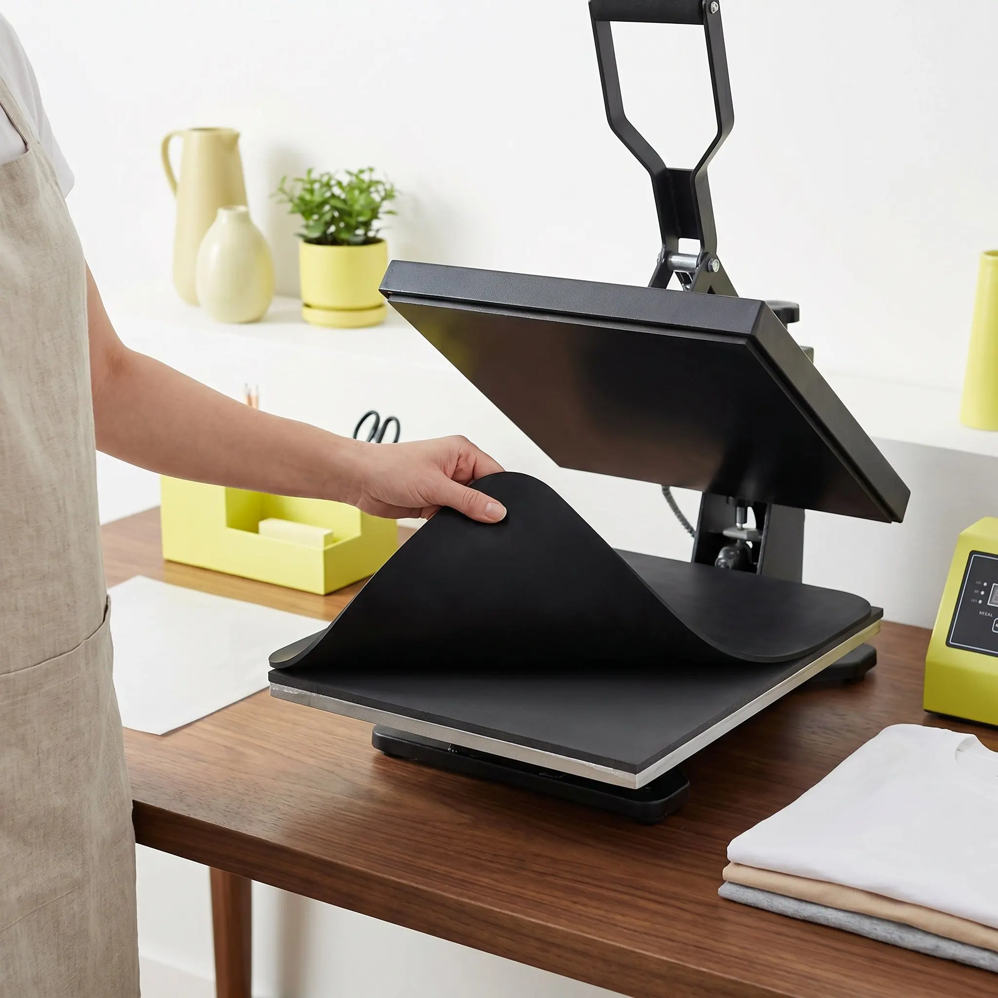 Silicone Heat Press Mat 15 Inch High Temperature Resistant Double Sided Pad for Heat Transfer Hat Press Cushion Sublimation