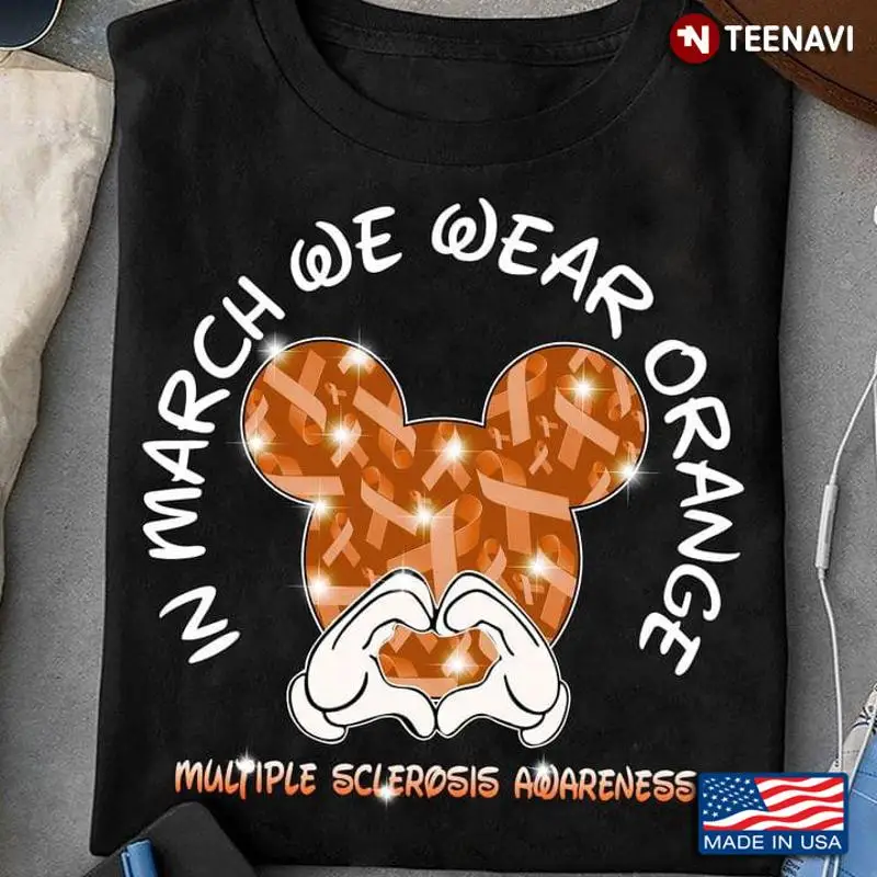 

В March We We Wear Оранжевая футболка для осведомленности о нескольких сколерозах с сердцем H