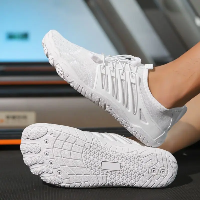 

New Popular Barefoot Water Shoes Men Quick Dry Light Slip On Aqua Sneakers Unisex Man Beach Creek Hiking Terainers Plus Size 47