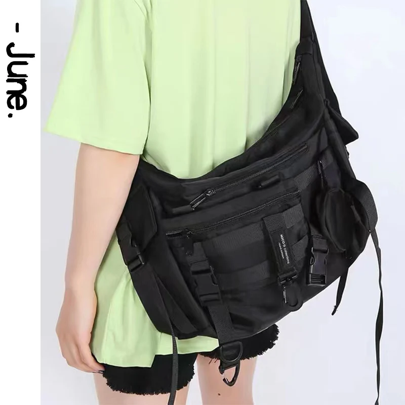 カジュアル和風シングルショルダークロスボディバッグ男性と女性のための大容量ナイロン素材コンピュータバッグレジャートート