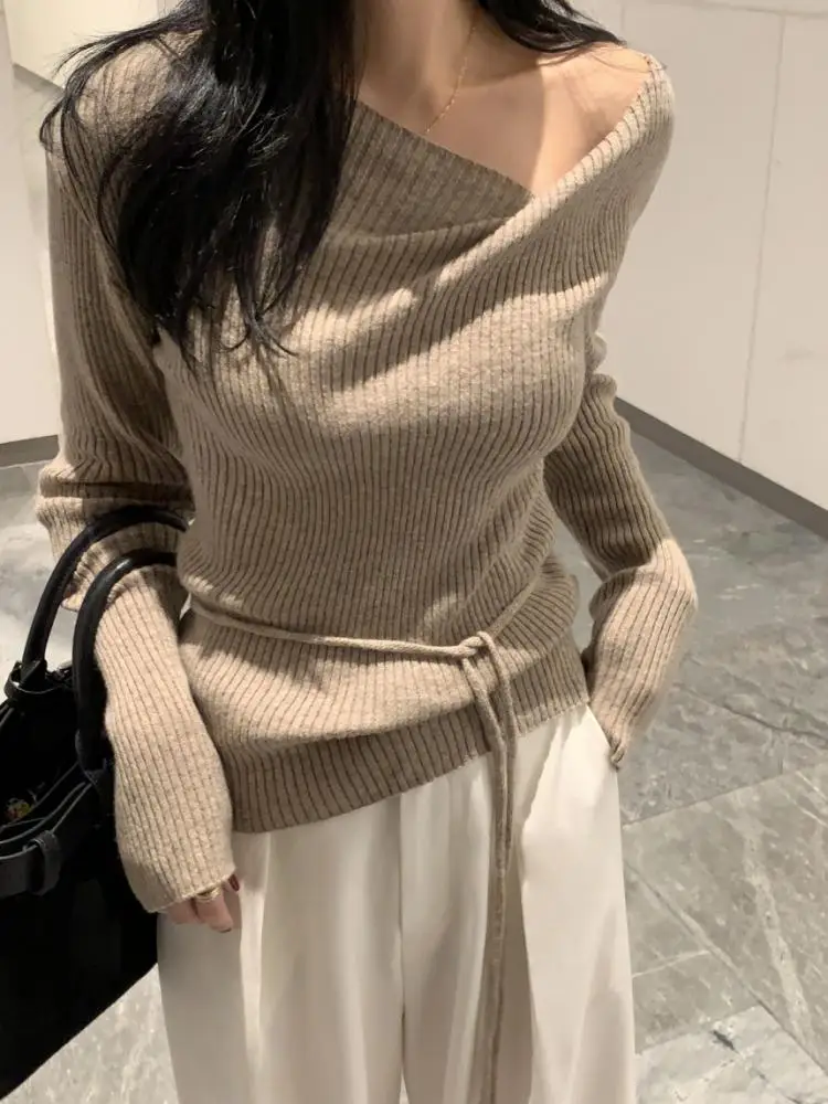 

Women Korean Style V Neck Lace Up Knitted Sweater Long Sleeve Slim Fit Casual Solid Color Top Fashionable Autumn Winter Chic