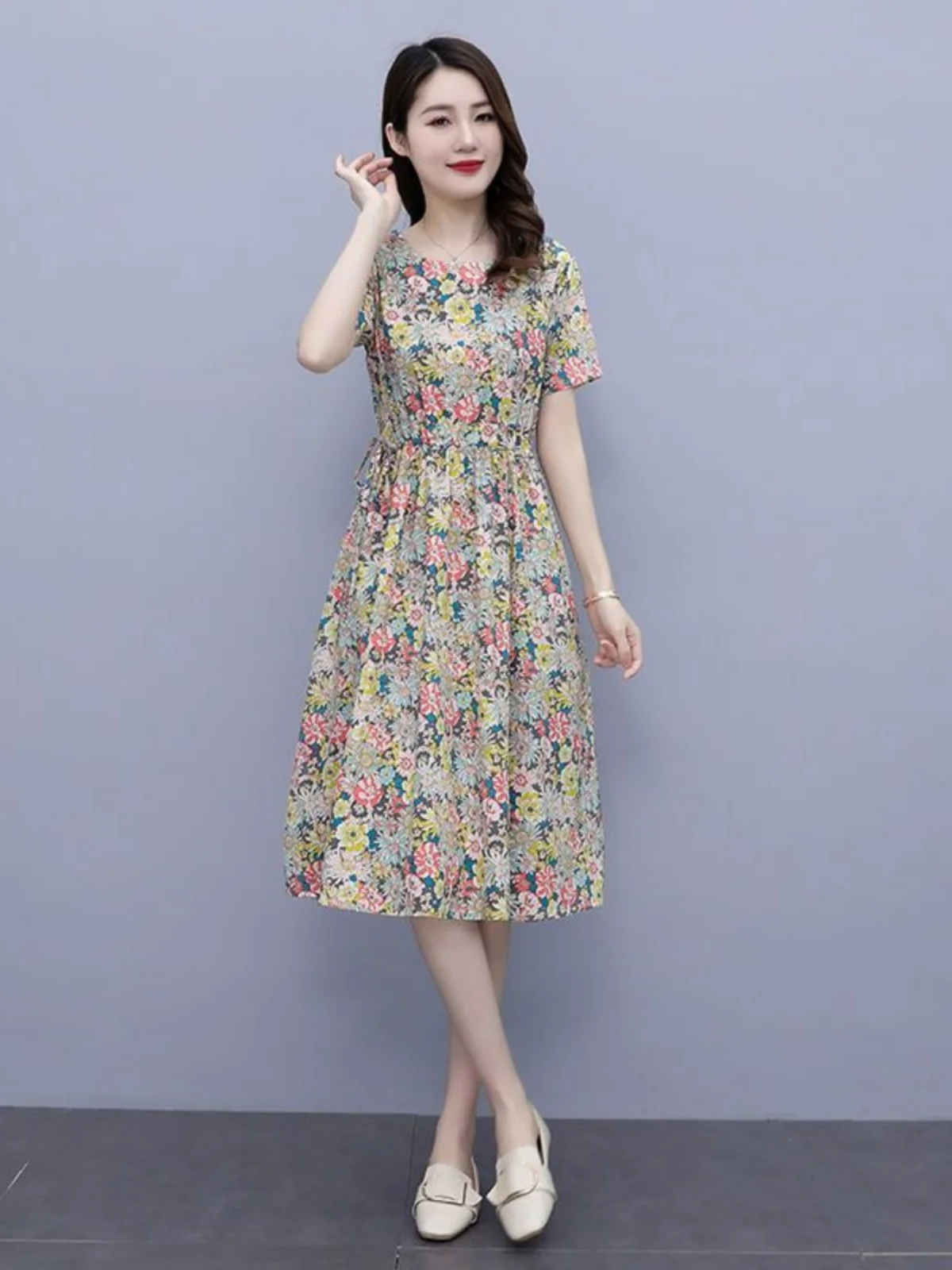 summer-new-ice-silk-short-sleeve-dress-retro-waist-elastic-slimming-fashionable-midi-dress-floral-print-casual-style