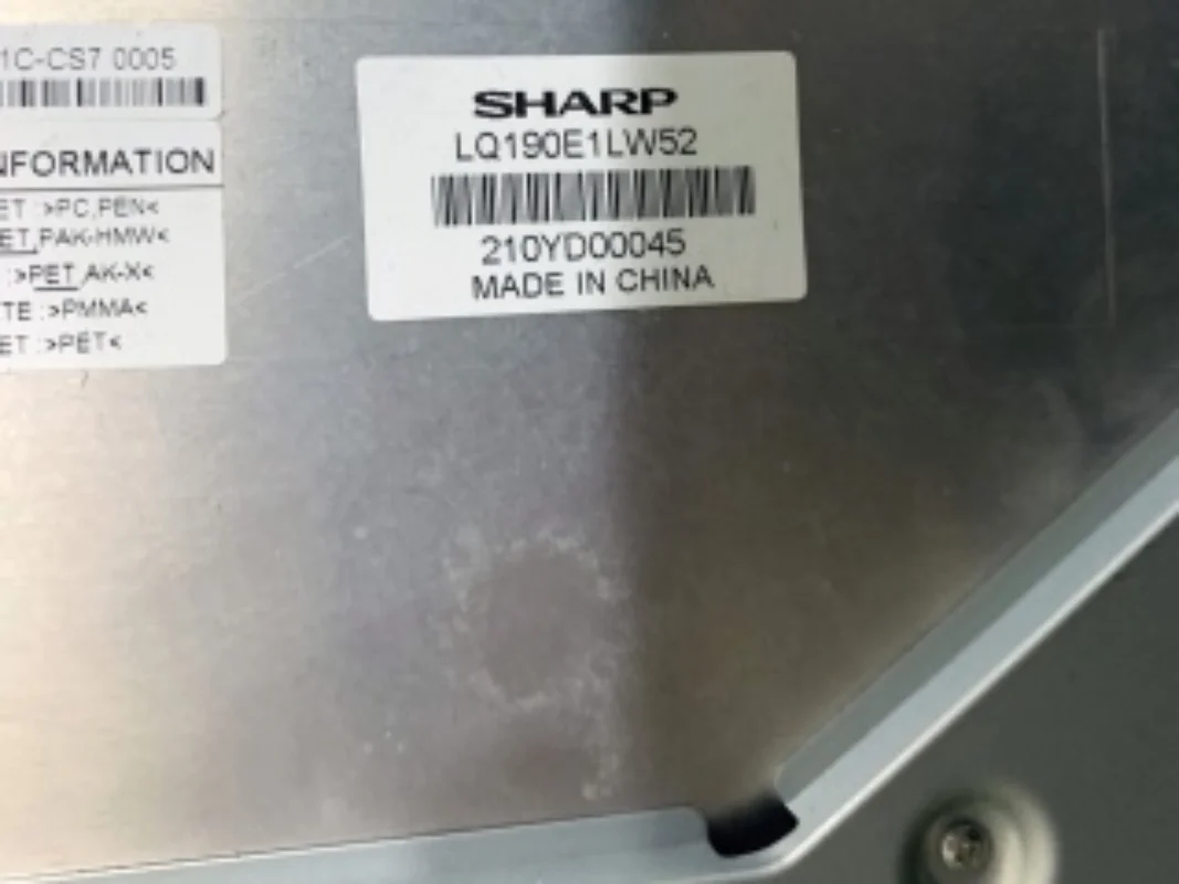 Ekran wyświetlacza LCD LQ190E1LW52