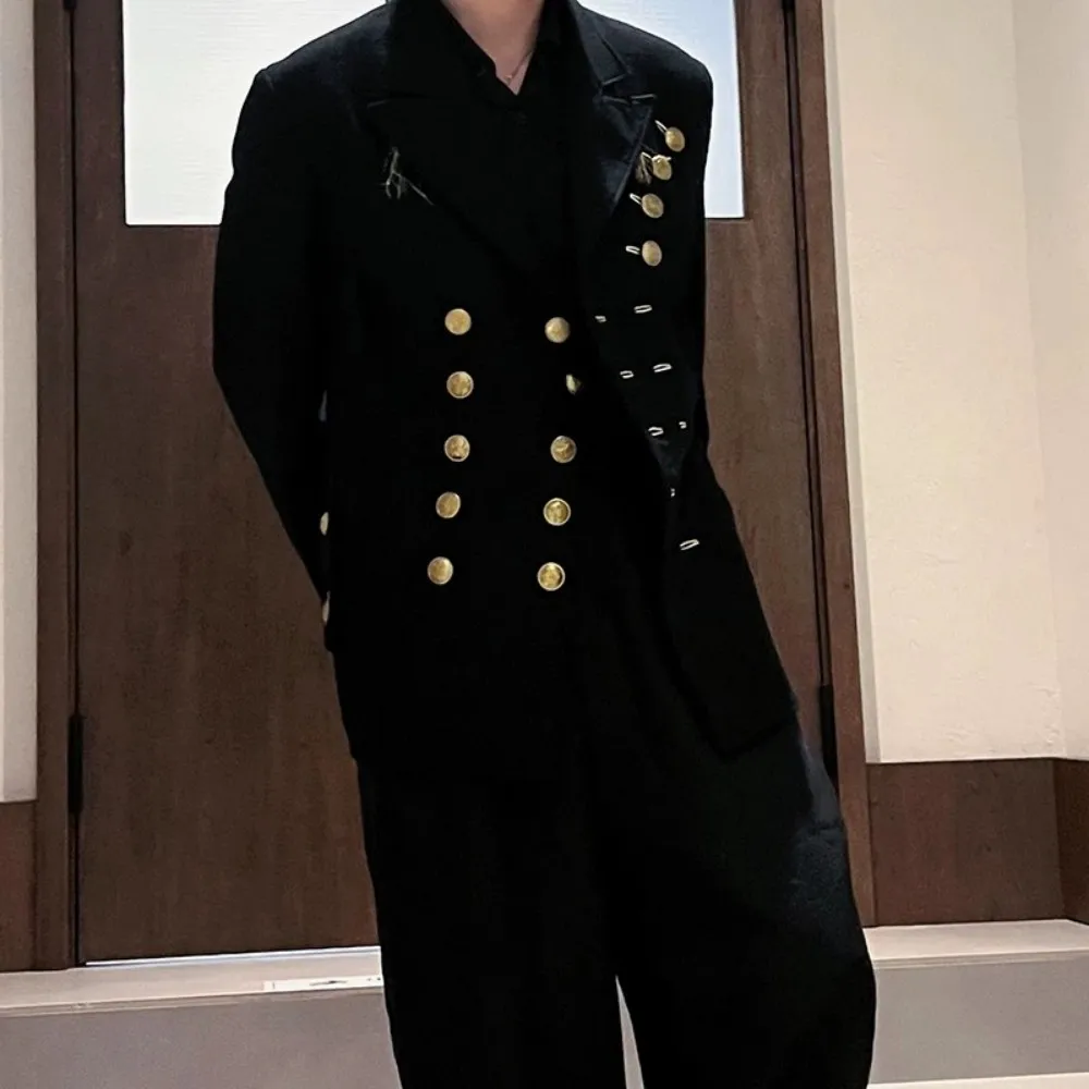 FANDISHI Men's Thick Autumn Winter Wool Jacket with Gold Buckle Fashionable And Stylish Men's Coat for Cool Weather