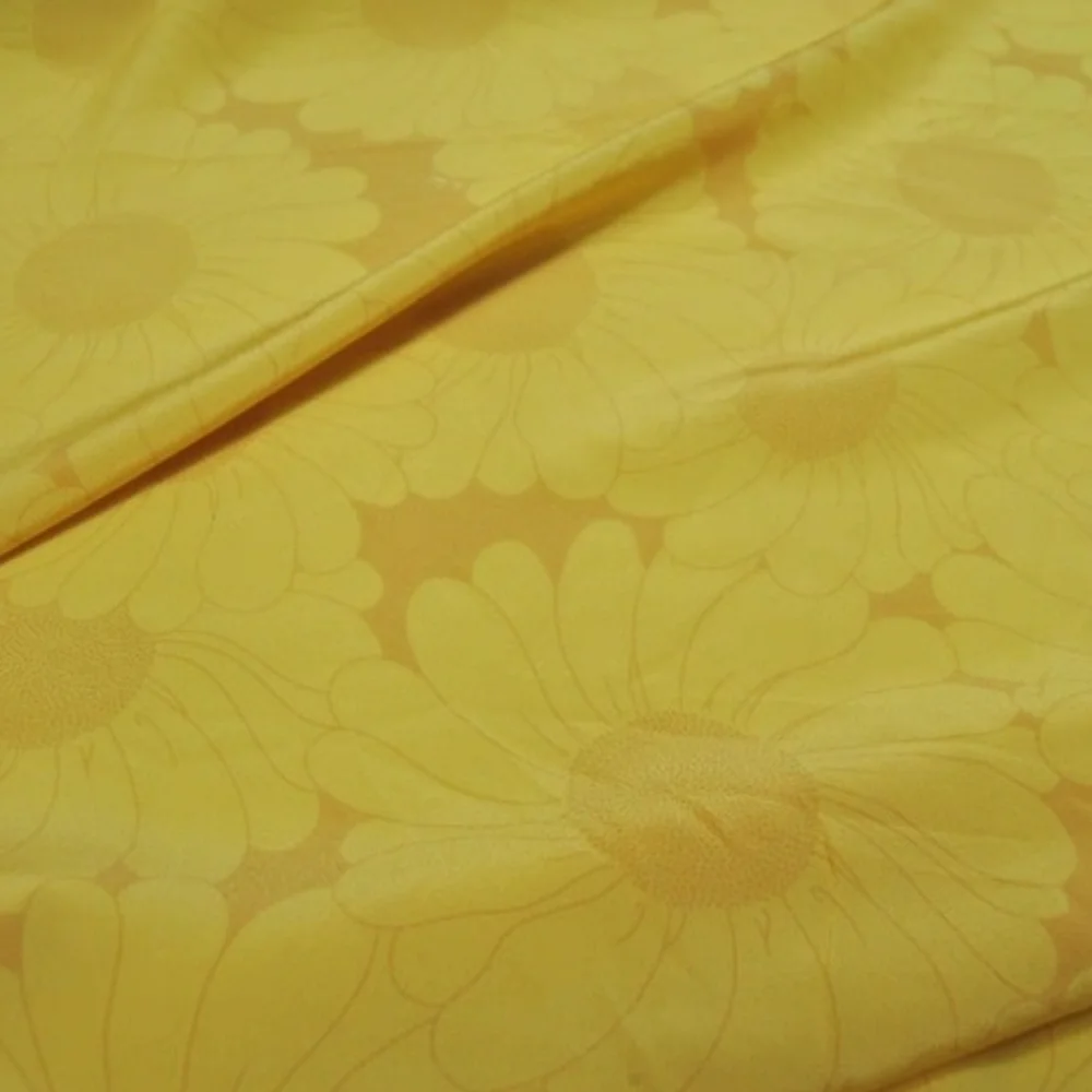 

Romantic Yellow Sunflower Warm Tone Good Quality Comfortable Silk Crepe de Chine Fabric for Clothes Tippet Veil Costume Scarf
