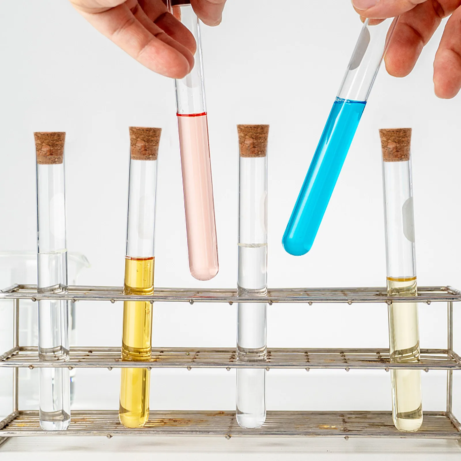 

4Pcs Glass Test Tubes Transparent Cork Stopper Leak Proof Flat Round Bottom Bottles for Powder Liquid Samples Storage