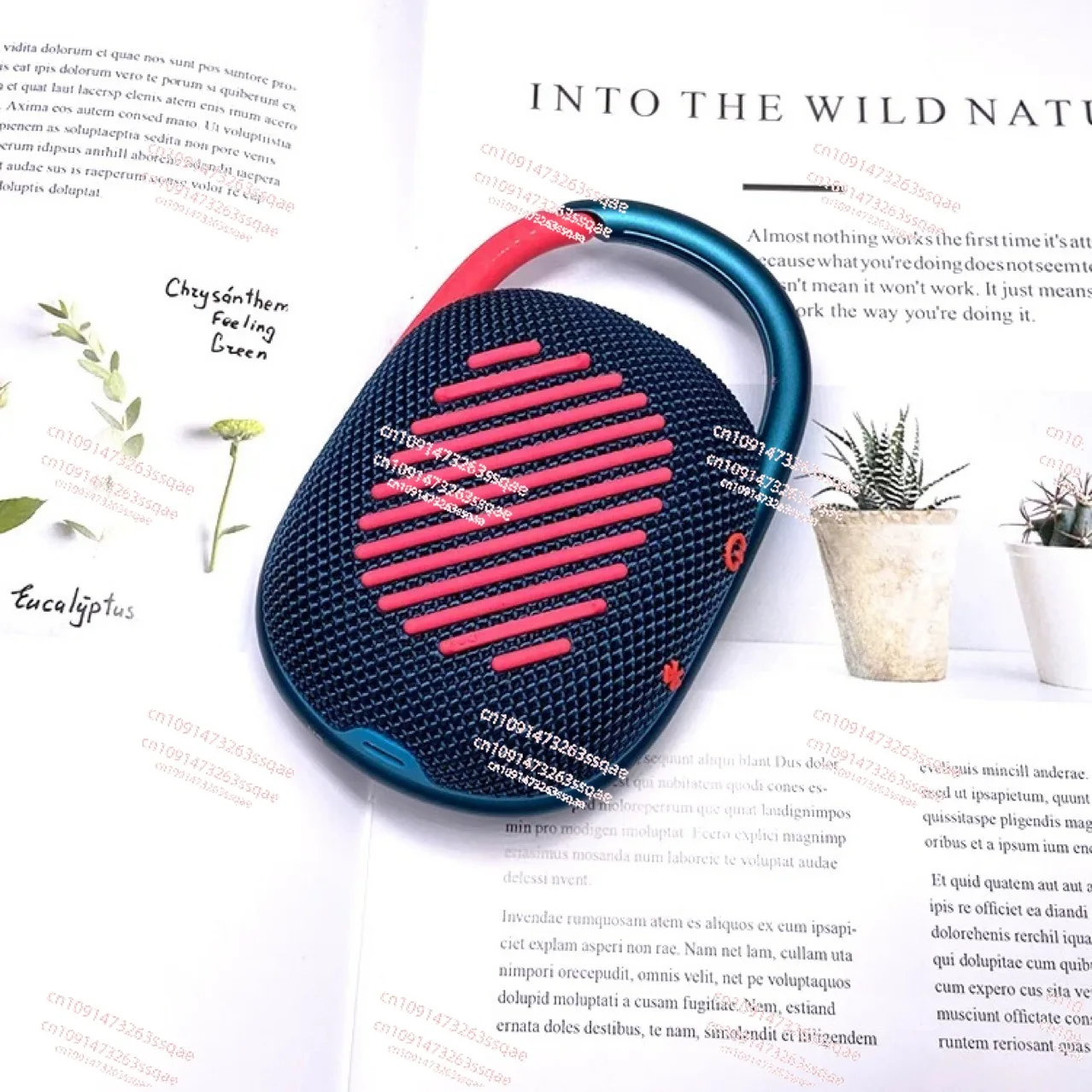 

Bluetooth Speaker Mountaineering Portable Buckle Audio Outdoor Leisure Sports Riding